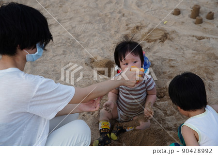 喉の渇き 渇き のどの渇き 90428992