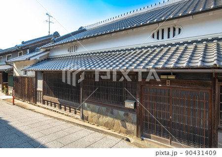 奈良　明日香村の町並み 90431409