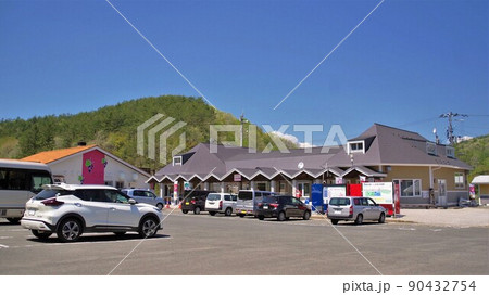 岩手の道の駅　晴れた日の道の駅くずまき高原　空バック 90432754