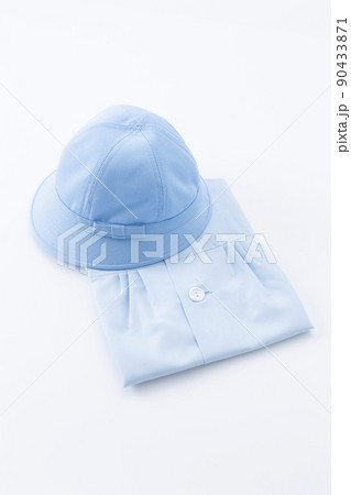 園児服と通園帽　物撮り 90433871