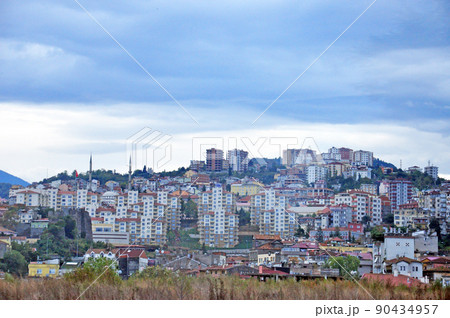 シルクロード　トルコ　東部黒海沿岸　トラブゾンの街並み 90434957