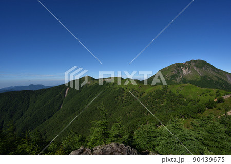日光白根山登山、湯元ルート、栃木県 90439675