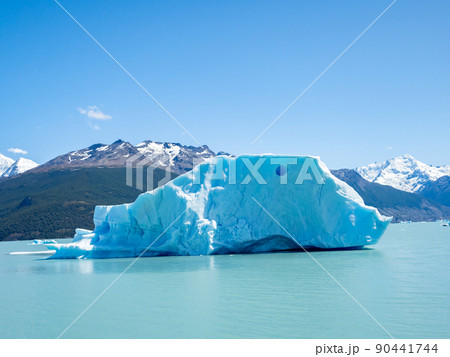 流氷　地球温暖化 90441744