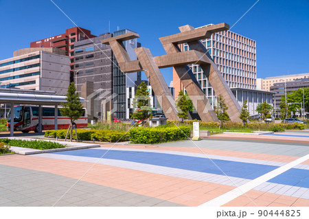 《石川県》金沢駅駅前・西広場 90444825