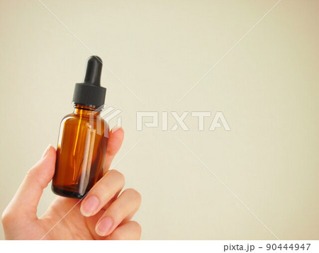 スキンケアイメージ 90444947