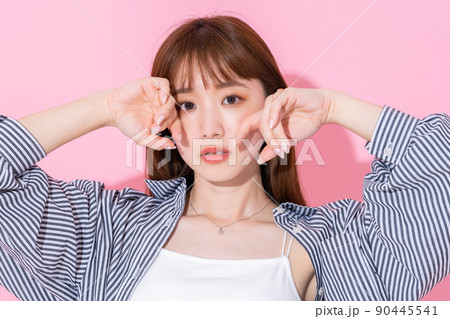 若い女性のビューティー 若い女性のビューティー 90445541