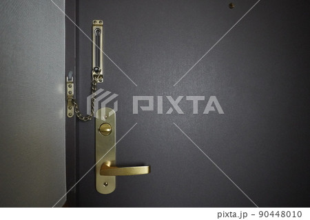 玄関のドア（部屋側） 90448010