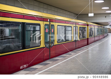 S Bahn train at at empty station Anhalter Bahnhof , Berlin S Bahn train at at empty station Anhalter Bahnhof , Berlin 90448986