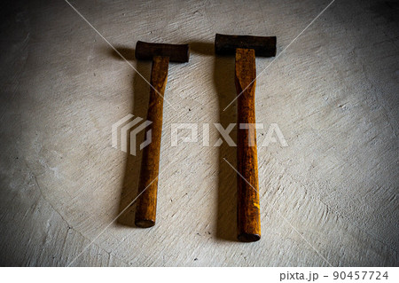 使い込んだ玄翁 使い込んだ玄翁 90457724