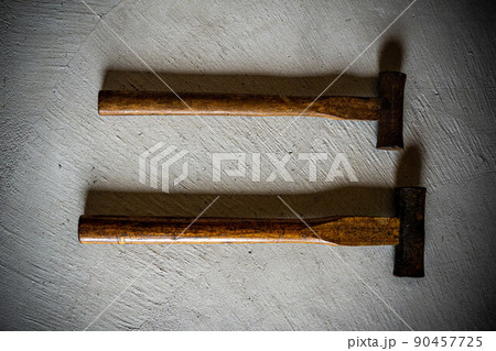 使い込んだ玄翁 90457725