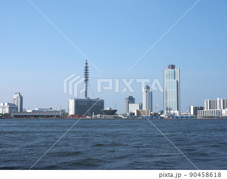 大阪市咲洲　国際フェリーターミナル、コスモスクエアー 90458618