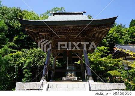 岡山県美咲町にある曹洞宗の寺院「幻住寺」：鐘楼 90459010