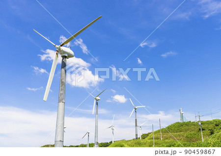 クリーンエネルギー 太陽光発電と風力発電 クリーンエネルギー 太陽光発電と風力発電 90459867