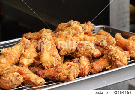 揚げたての唐揚げ　テイクアウト 90464163