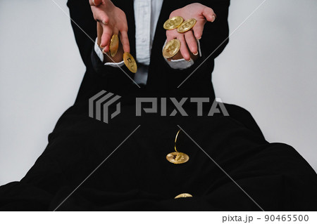 Bitcoin　落ちる仮想通貨 90465500