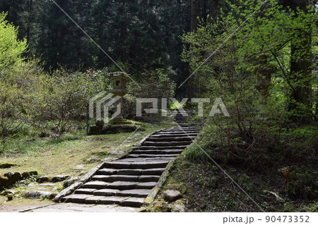 羽黒山五重塔付近の景色 90473352
