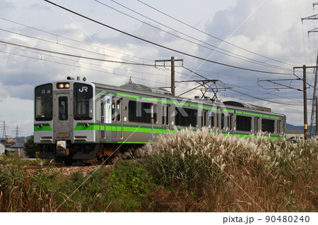 信越本線E127系回送（＊弥彦線専属車両） 90480240