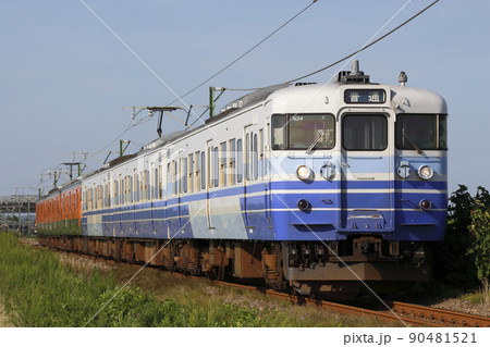 終焉近い越後線115系（6両編成） 90481521