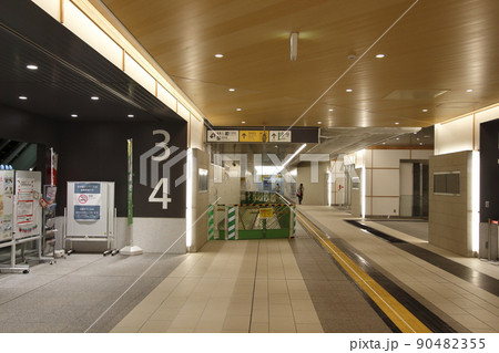 高架化が進む新潟駅(2021年7月) 高架化が進む新潟駅(2021年7月) 90482355