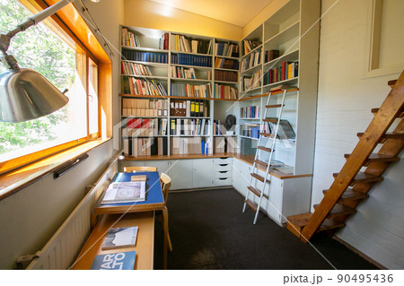 建築家アルヴァ・アアルト自邸ライブラリー 90495436