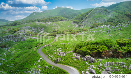 【福岡県平尾台】カルスト台地	 90496464