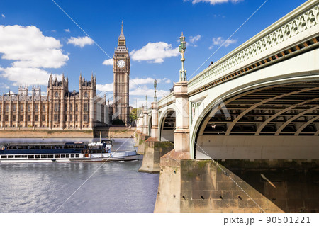 Famous Big Ben with bridge over Thames and tourboat on the river in London, England, UK Famous Big Ben with bridge over Thames and tourboat on the river in London, England, UK 90501221