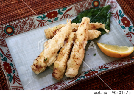 初夏の野菜（ヤングコーンの天ぷら） 90501529