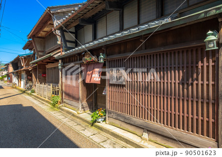 福井県　三国町の町並み 90501623
