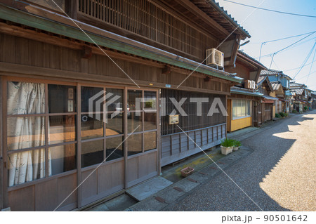 福井県　三国町の町並み 90501642
