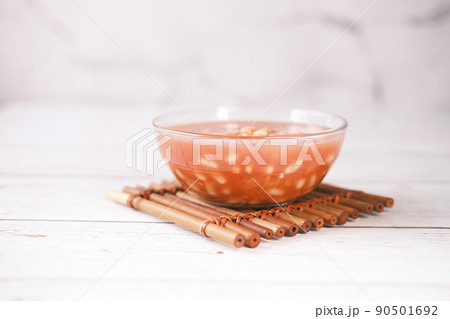 Tasty baked beans in a bowl on table Tasty baked beans in a bowl on table 90501692
