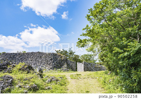 沖縄　糸数城跡 90502258