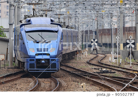 JR九州 鹿児島本線 博多駅 01 特急ソニック 883系 JR九州 鹿児島本線 博多駅 01 特急ソニック 883系 90502797