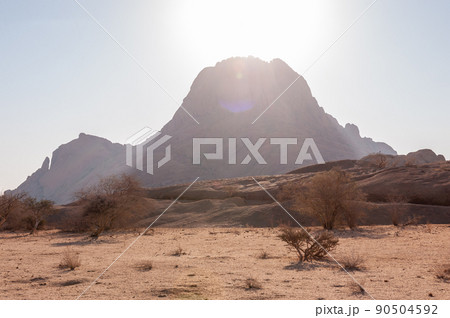 Spitzkoppe around sunset Spitzkoppe around sunset 90504592