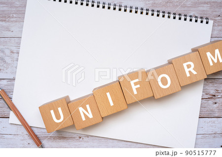 制服のイメージ｜「UNIFORM」と書かれたブロック、ノート、ペン 90515777