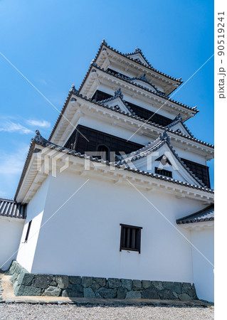 愛媛県大洲市　春の大洲城天守 90519241