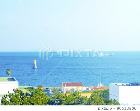明石海峡と平磯灯台【横構図】 90533806