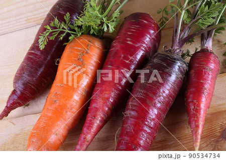 Carrots on table 90534734