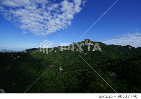 晴れ 風景 雲 90537740