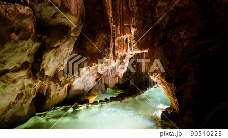 Interior view to Grutas Mira de Aire cave, Portugal 90540223