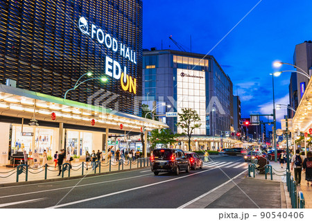 京都　四条河原町　夜景 90540406