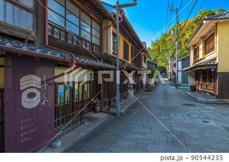 愛媛県　大洲市の町並み 90544235