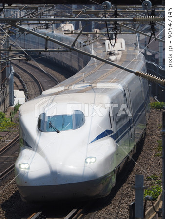 新幹線N700S J20編成 山科付近にて 新幹線N700S J20編成 山科付近にて 90547345