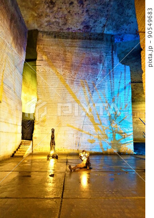 大谷資料館 採掘場跡 巨大空間 大谷石 観光 大谷資料館 採掘場跡 巨大空間 大谷石 観光 90549683