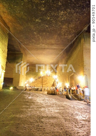 大谷資料館 採掘場跡 巨大空間 大谷石 観光 大谷資料館 採掘場跡 巨大空間 大谷石 観光 90549701