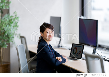 はたらく女性 はたらく女性 90555855