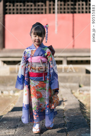 7歳の七五三詣 7歳の七五三詣 90555883