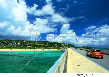 夏の沖縄 古宇利島ドライブ 夏の沖縄 古宇利島ドライブ 90556809