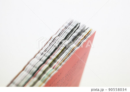 ちょっと変わったページ切りクチの造本・お菓子のミルフィーユみたいで美味しそう〜 ちょっと変わったページ切りクチの造本・お菓子のミルフィーユみたいで美味しそう〜 90558034