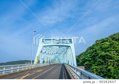 《長崎県》生月大橋（いきつきおおはし） 平戸市 90562647