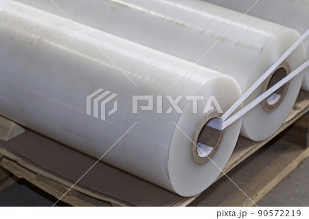 Polymer film rolls for metal sheet coating Polymer film rolls for metal sheet coating 90572219